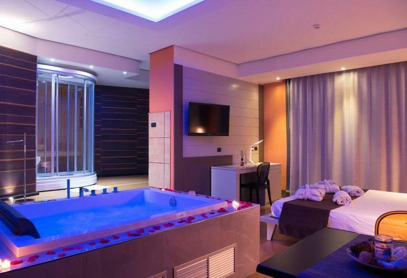 Люкс с гидромассажем, Grand Hotel Biffy