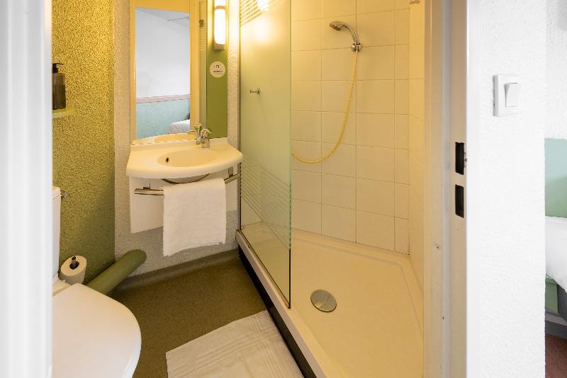 Üç Kişilik Standart Oda, B&b Hotel Toulouse Cité De L Espace Gonord