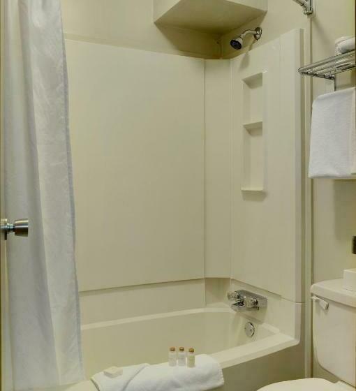 Номер Deluxe Кровать Кинг, Nova Inn Kindersley