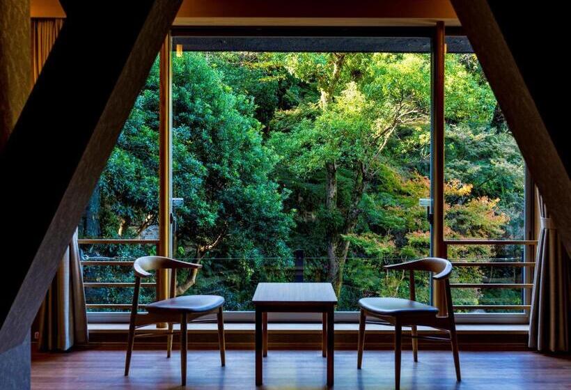 Номер Стандарт Вид на Сад, Ooedo Onsen Monogatari Premium Shirahama Gyoen