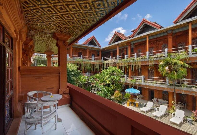 Номер Deluxe, Lumbung Sari Legian