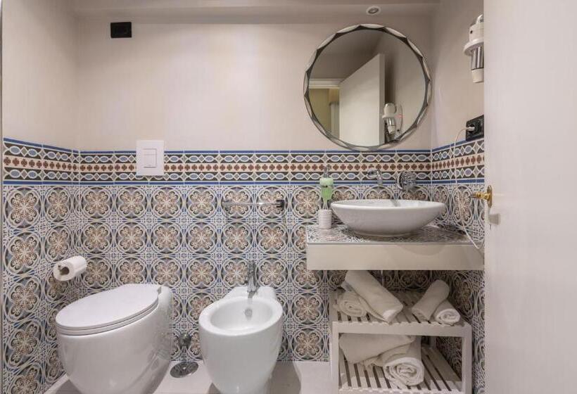 سوییت خانوادگی, Dimora Del Cardinale   Residenza D Epoca