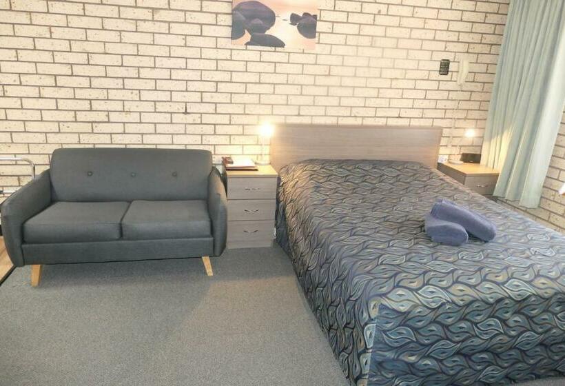 Номер Deluxe, Cowra Crest Motel