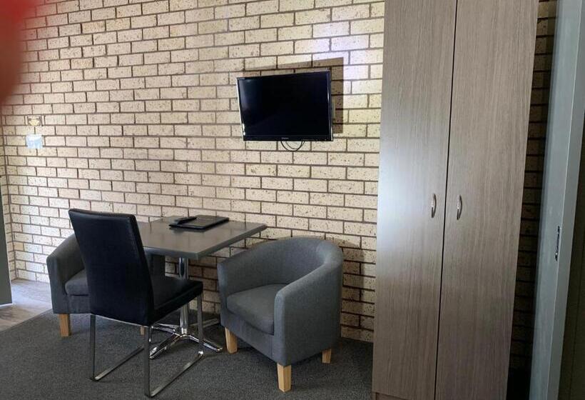 Номер Стандарт, Cowra Crest Motel