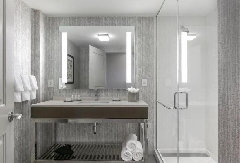 Номер Deluxe Кровать Кинг, Courtyard By Marriott Edgewater Nyc Area