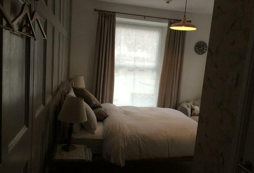 Номер Deluxe, Portreath Arms