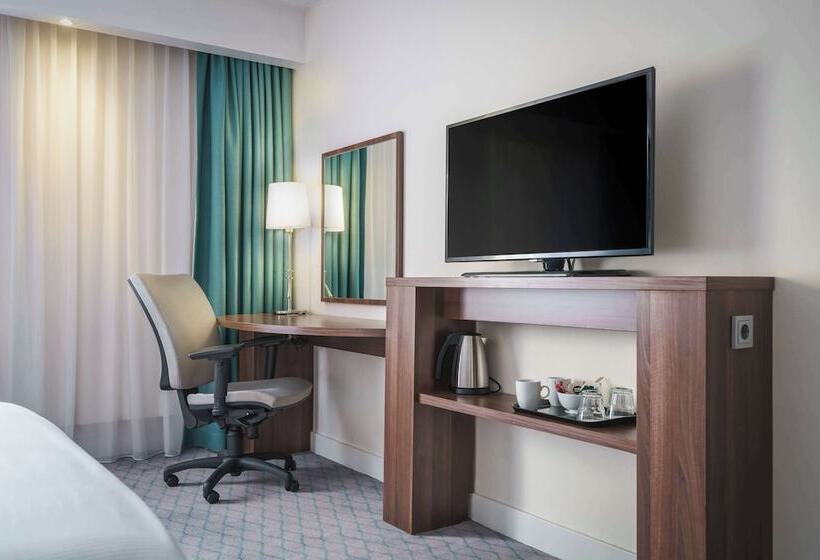 Номер Стандарт, Hampton By Hilton Amsterdam Centre East