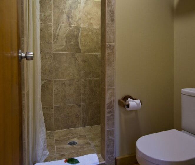 Quarto Deluxe, Ramon's Village Resort