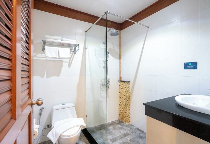اتاق لوکس با چشم‌انداز دریاچه, Chabana Resort Bang Tao Beach Phuket  Sha Extra Plus