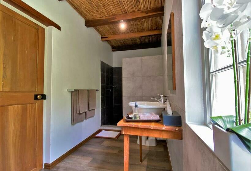 Номер Deluxe Кровать Кинг, Swellendam Country Lodge  Guest House  B&b