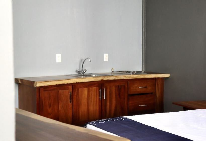 Standard-huone, Samanu