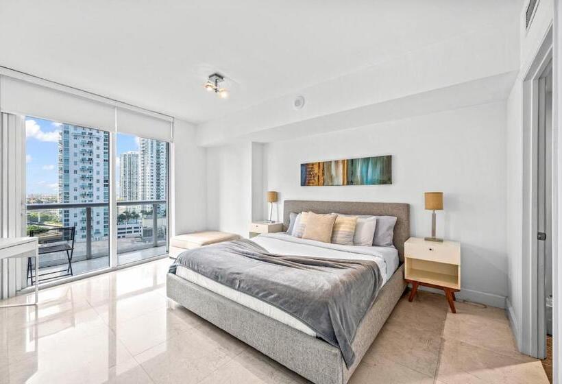 דירה בת חדר שינה 1 עם מרפסת, Icon Brickell Luxury Residence