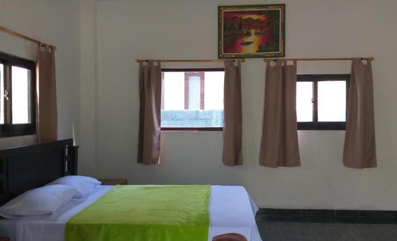 ガーデンビュースタンダードルーム, Amed View Guesthouse