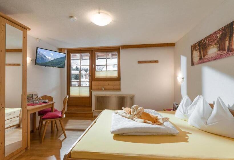 Номер Стандарт, Gästehaus Hochstaffl