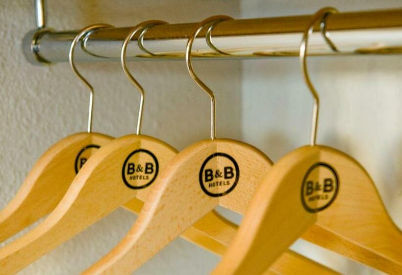 اتاق استاندارد چهار تخته, B&b Hotel Le Mans Nord 2