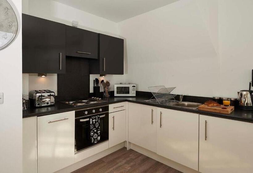 Апартаменты 2 Спальни, Braid Apartments By Mansley