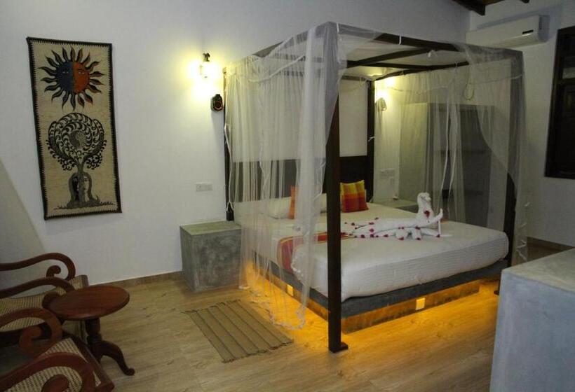 بانگلوی استاندارد, Villa Tangalle Lagoon