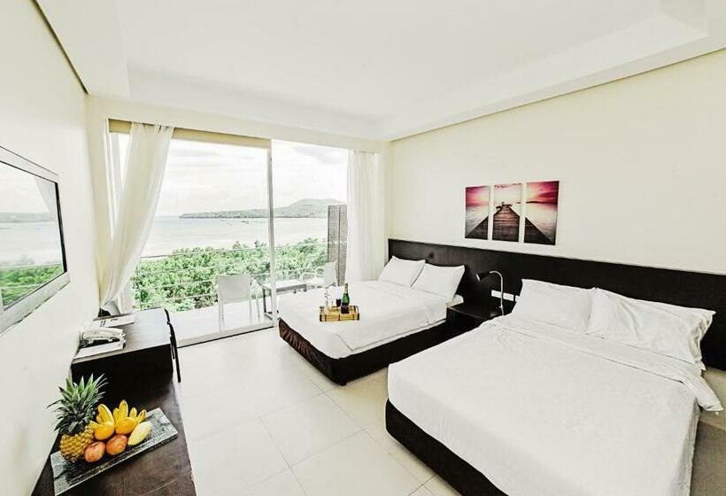 اتاق پریمیوم سه تخته, Ocean Suites Bohol Boutique