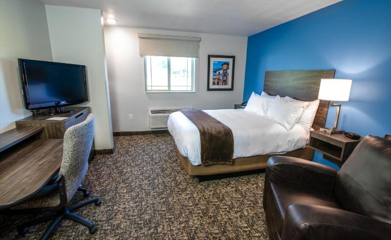 Люкс Адаптированный для Инвалидов, Holiday Inn Express & Suites By Ihg Altoona, An Ihg
