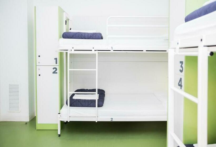 Cama en Habitación Compartida, Sant Jordi Hostels Gracia