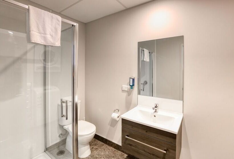 استودیو اجرایی, Ramada Suites By Wyndham Queenstown Remarkables Park