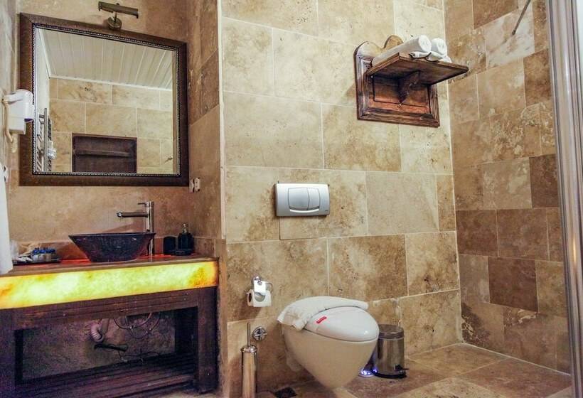 小型套房, Roma Cave Suite
