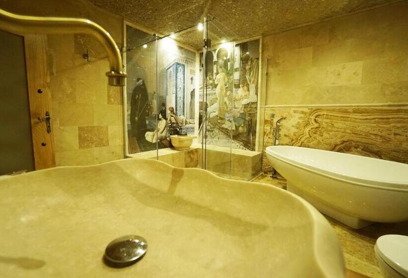 豪华套房, Roma Cave Suite