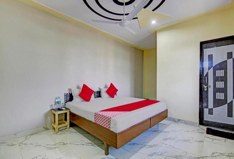 Трехместный Номер Классика, Oyo Flagship 81378 Dadri Stays