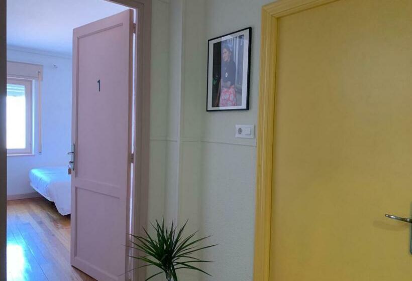 Номер Стандарт Трехместный, Casa Loopez Hostel