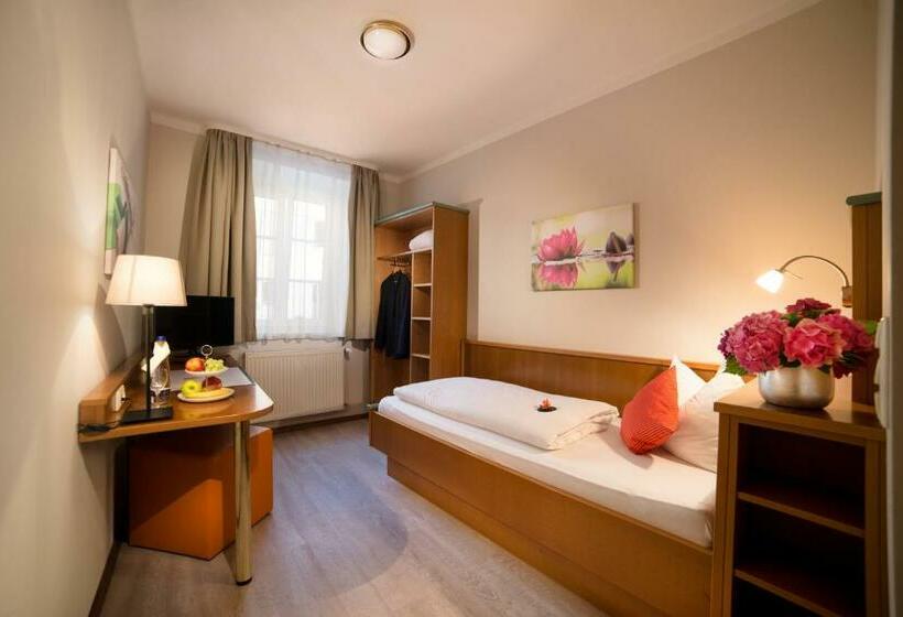 Номер Стандарт Индивидуальный, Boardinghouse Pfarrkirchen
