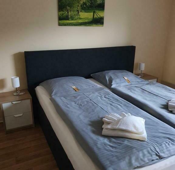 Апартаменты 1 Спальня, Land Gut Hotel Waldesruh