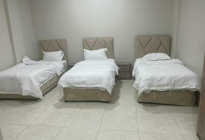 Quarto Triplo Estandar, كوف الحزام للوحدات الفندقية   Coov