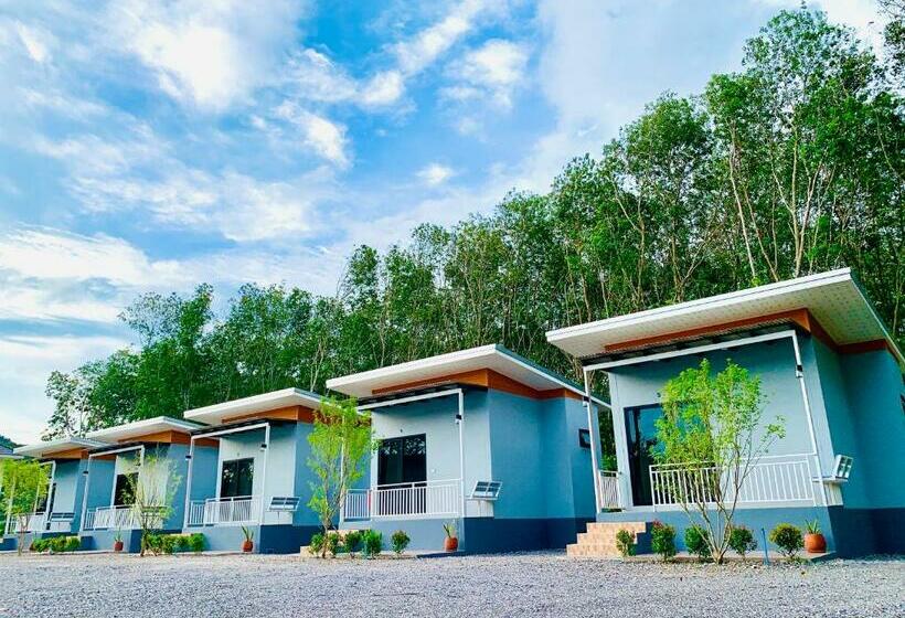스탠다드 룸 가든 전망, Suanvadee Resort สวนวดี รีสอร์ท