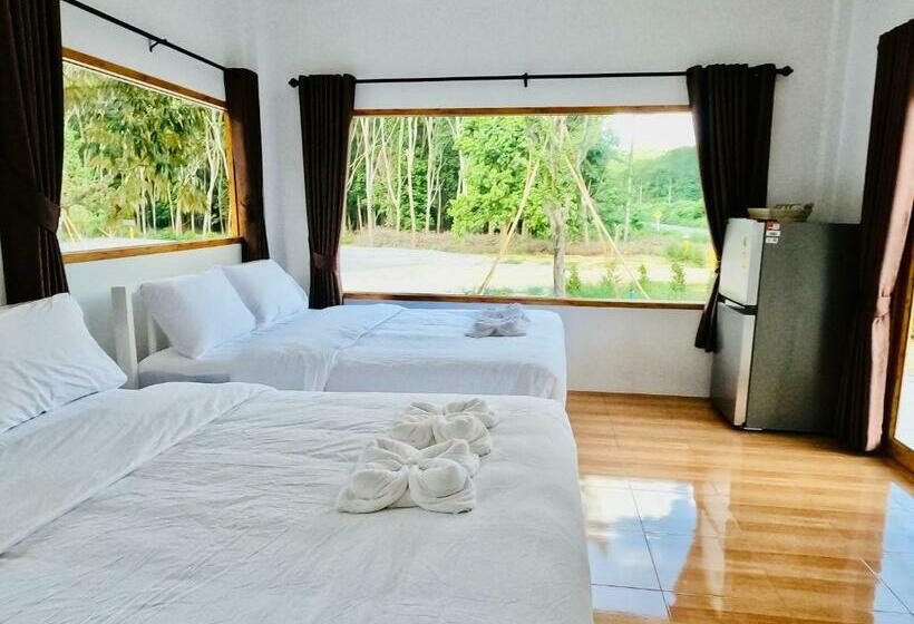 패밀리 룸, Suanvadee Resort สวนวดี รีสอร์ท