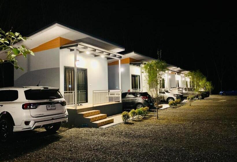 스탠다드 룸 가든 전망, Suanvadee Resort สวนวดี รีสอร์ท