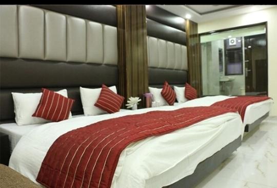 패밀리 룸, Priya Palace By Byob Hotels