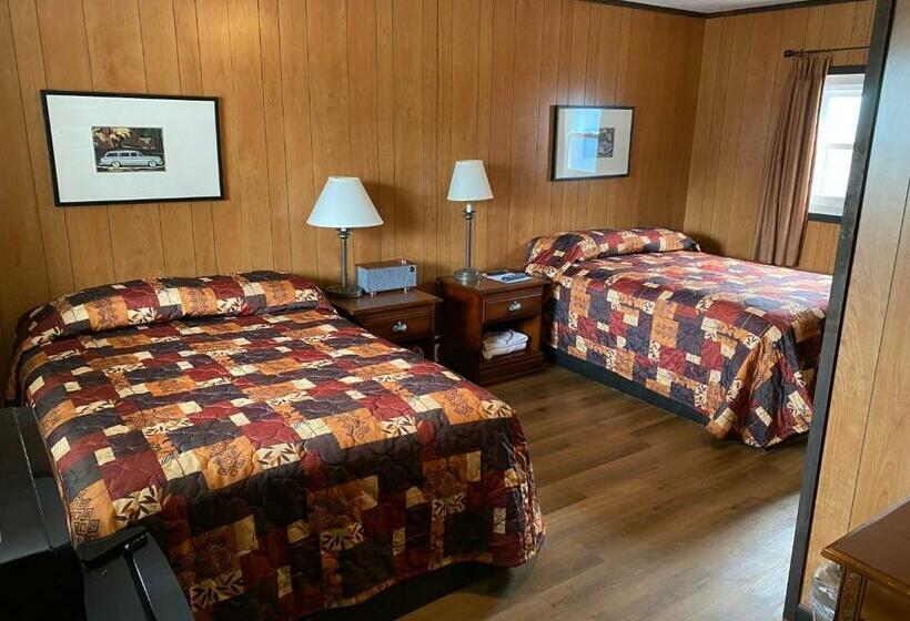 Номер Deluxe, Scotty S Motel