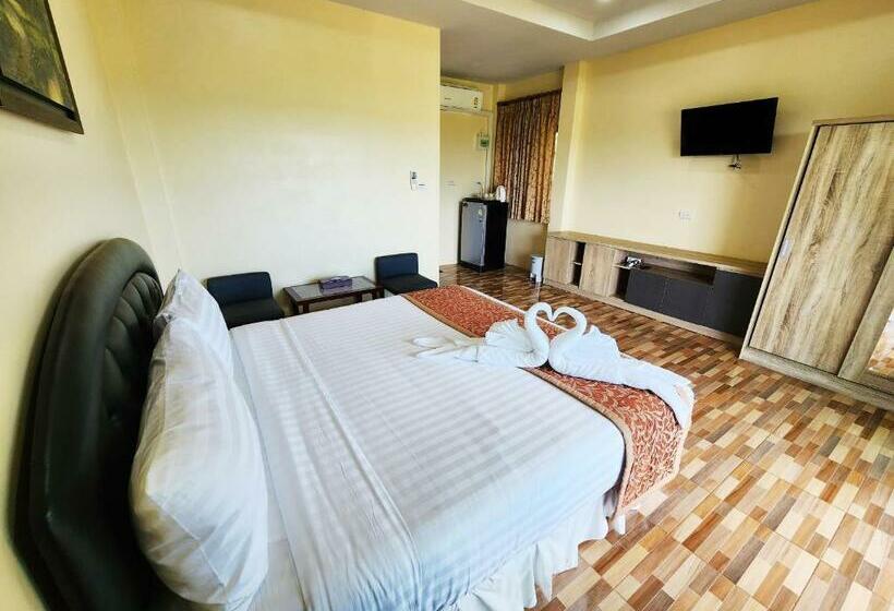 스탠다드 룸 킹사이즈 침대, So View Phuket Resort