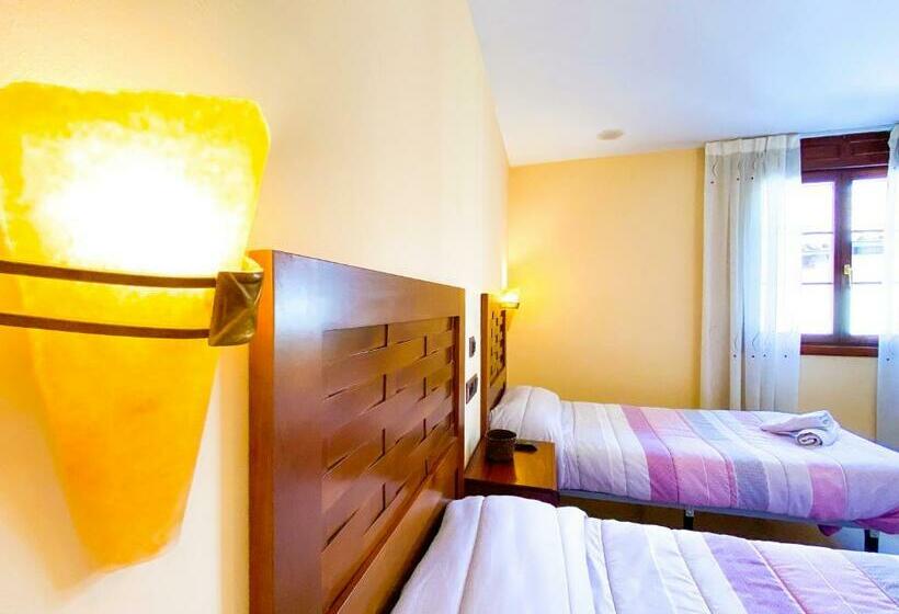 Номер Стандарт, Hostal Ainoa
