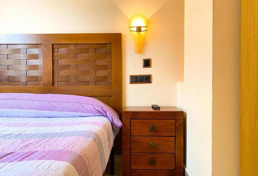 Номер Стандарт, Hostal Ainoa