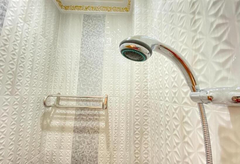Семейный Номер, Rumah Windy Guest House Bira