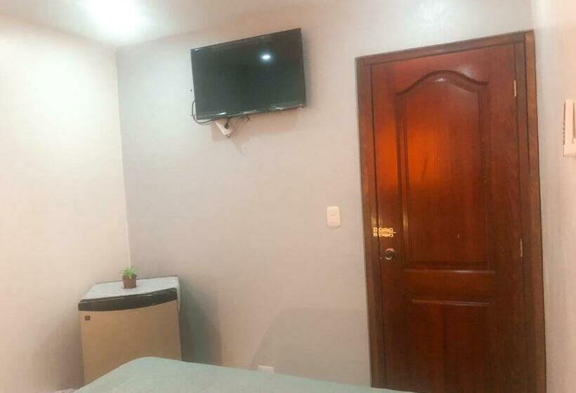 Номер Стандарт Совместная Ванная, Caribbean Hostal Private Rooms In Down Town Pop