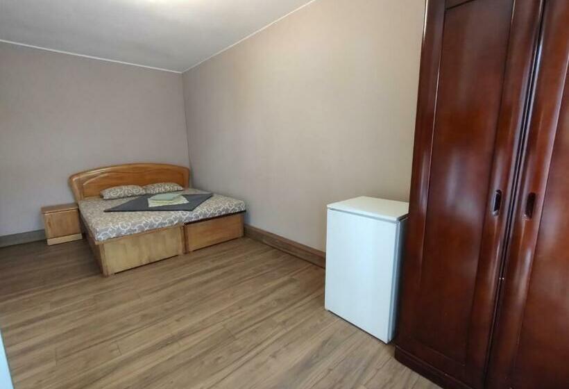 اتاق کلاسیک چهارنفره, викенд