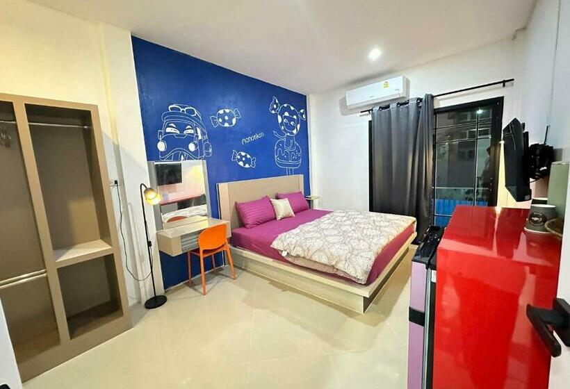 Номер Deluxe Кровать Кинг, โรงแรมมานอนกัน
