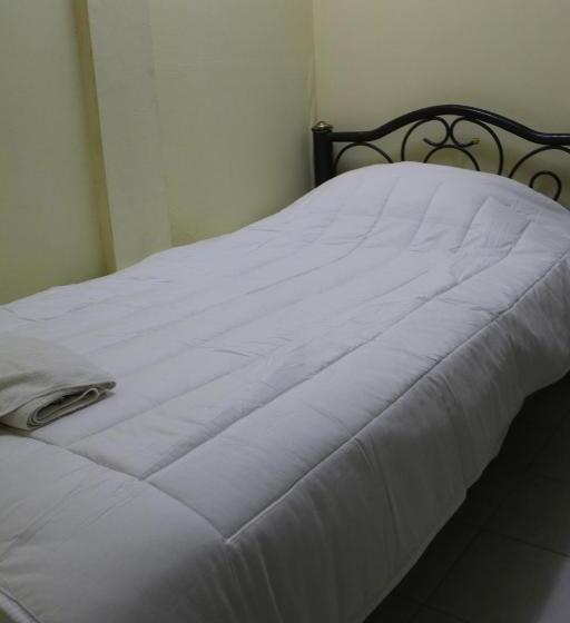 스탠다드 싱글 룸 공동욕실, Rainbow Hotel Vientiane