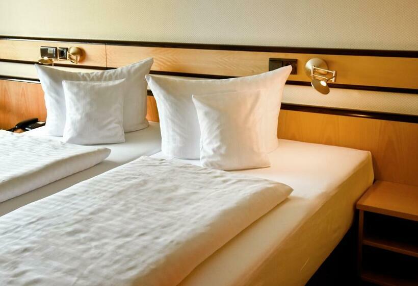 Номер Стандарт, Parkhotel Am Schänzchen