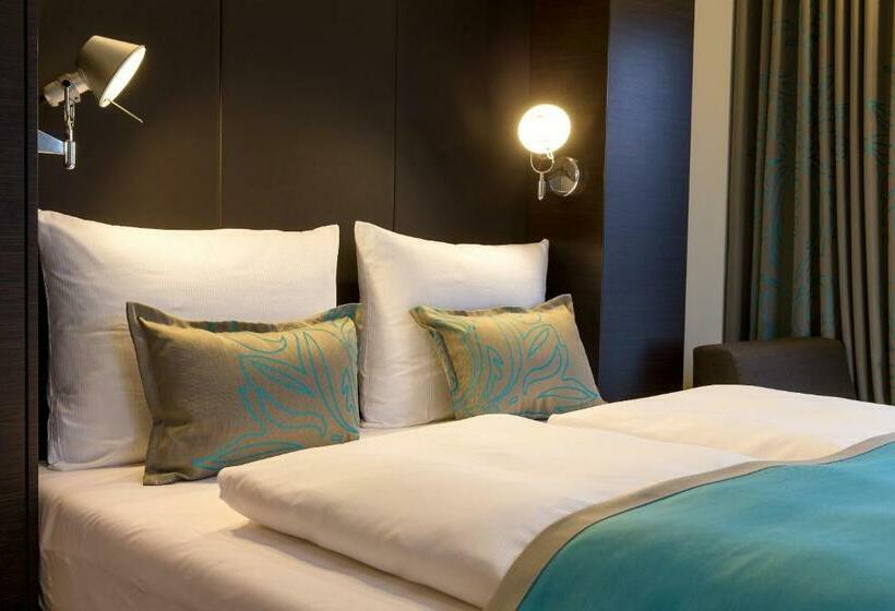 Номер Стандарт, Motel One Munich   Olympia Gate