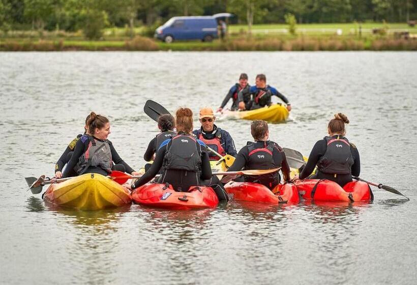 Дом 2 Спальни, Bosworth Lakeside Lodges