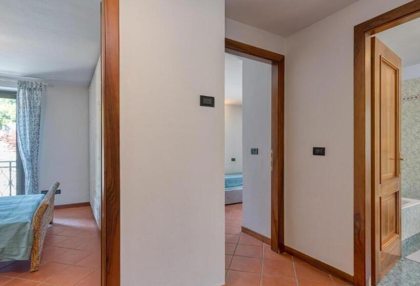 Апартаменты 2 Спальни, B&b Lawanda