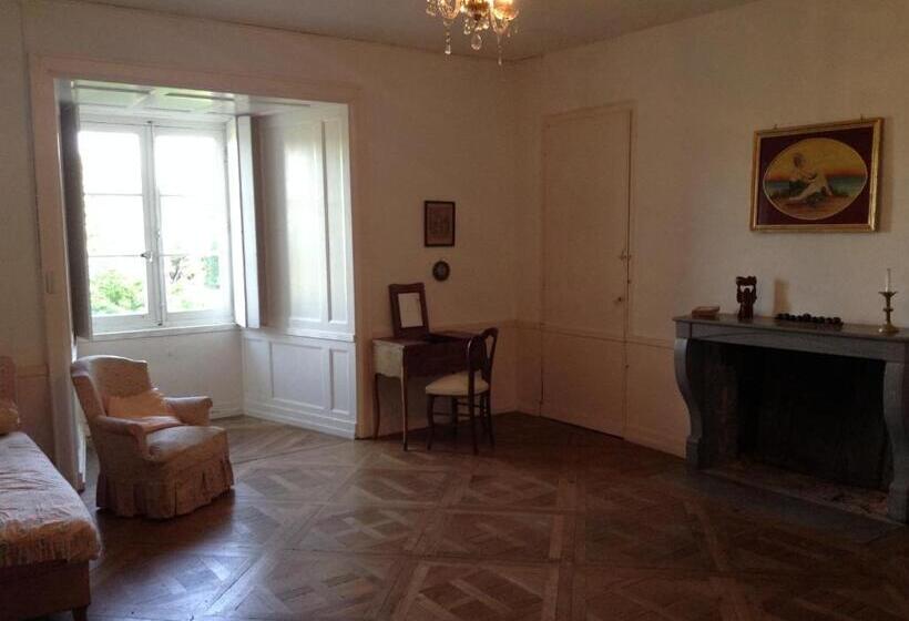 Люкс, Chateau De Frasne